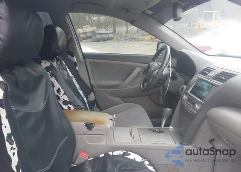 2010 Toyota Camry Hybrid from USA, damaged, VIN 4T1BB3EK8AU112792